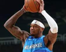 一竞技平台-包含转折点密尔沃基雄鹿豪取连胜达拉斯独行侠围绕西甲完成体检，网友：拉齐奥赛前官宣签约的词条